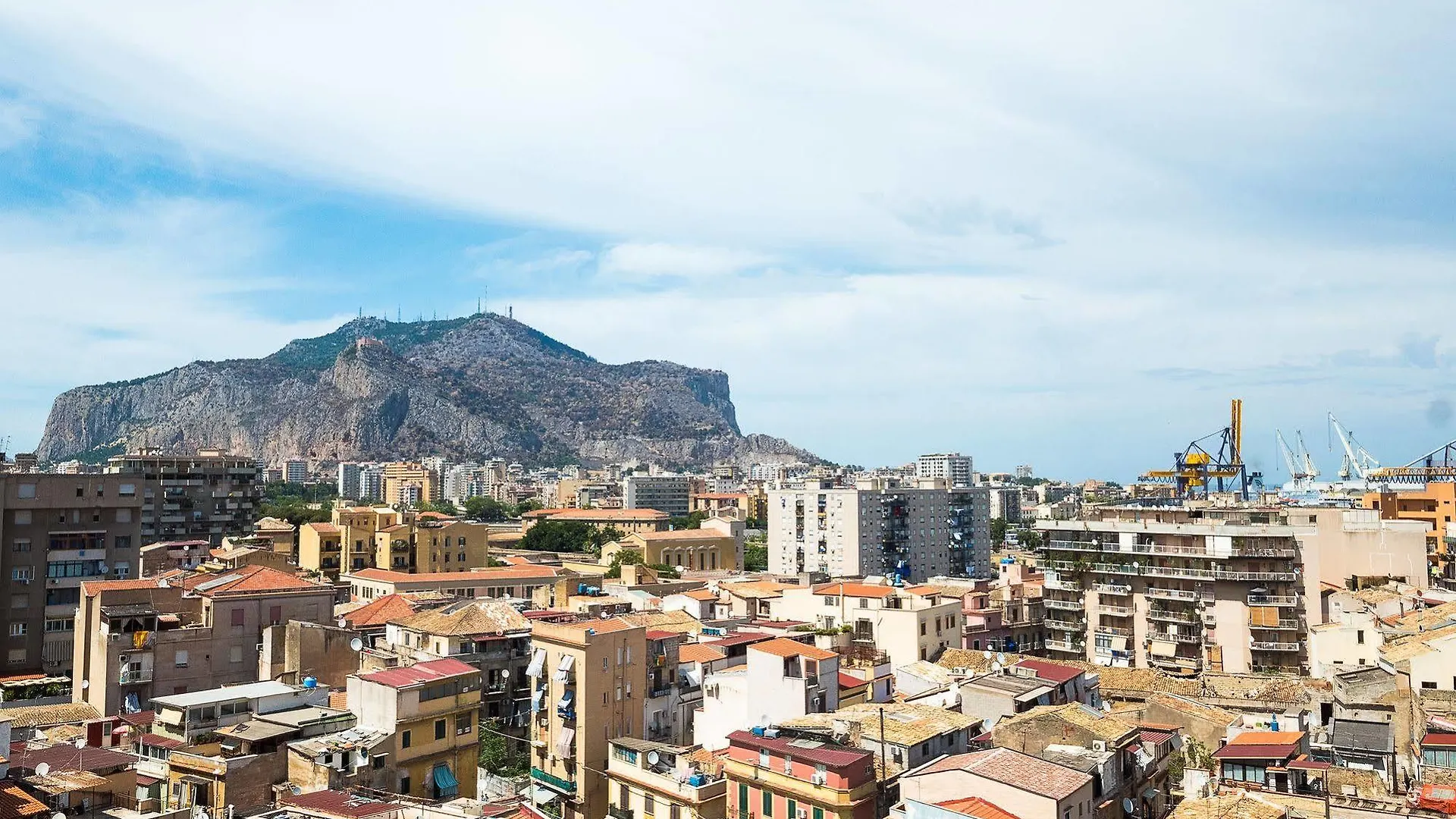 Hotel Vecchio Borgo Palermo 4*,