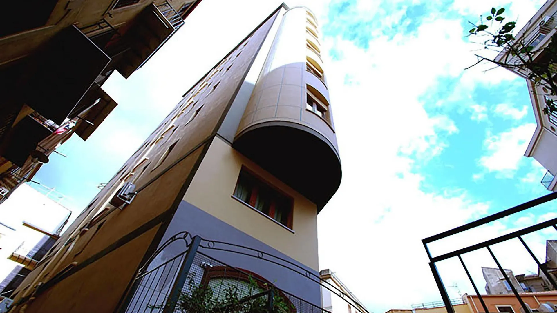 Hotel Vecchio Borgo Palermo 4*,