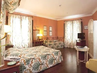 Hotel Vecchio Borgo Palermo İtalya